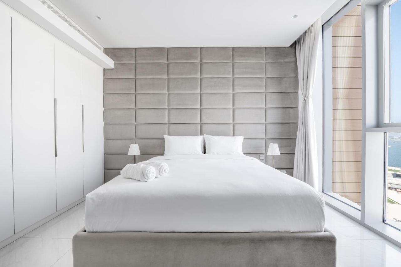 Spectacular 3 Bedroom Condo With Maids Room Facing The Dubai Eye Экстерьер фото